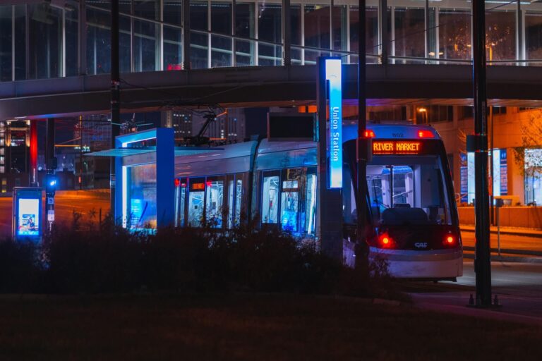 River Market Street Car